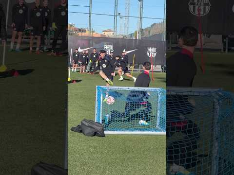 Lewy 🆚 Casadó #fcbarcelona #shorts