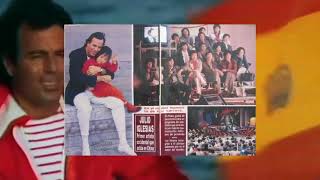 Julio Iglesias es el primer artista occidental en actuar en China 1988