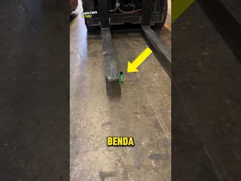 Skill Operator Forklif Yang Luar Biasa‼️Bisa nyalain Korek Api😱🥰 #halunik #facts