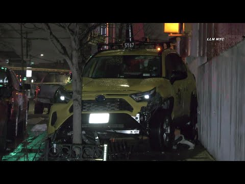 3 Hurt including Pedestrian in Taxi vs Car Crash in Queens