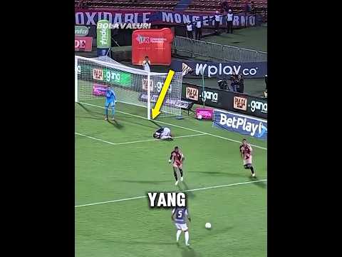 Momen langka di sepakbola ๐คฏ