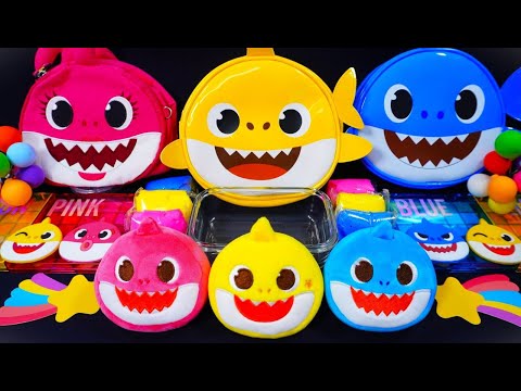 "Baby Shark" Slime. #babyshark Mixing Makeup into clear slime! 🌈ASMR🌈 #satisfying #슬라임 (603)