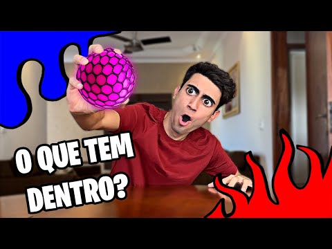 ABRI UMA STRESS BALL E OLHA O QUE ENCONTREI