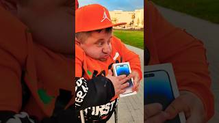 Человек-паук или айфон / Spider-Man or iPhone @dmarkov44 @moscow_spider