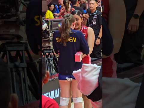 เกิดไรขึ้นชมพู่ทำสวีเดนร้องไห้🥰🇹🇭🏐 #volleyball #วอลเลย์บอล #volleyballworld #วอลเลย์บอลหญิง #volley