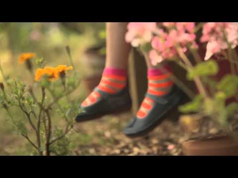 Clarks Kids Spring 2014 Summer In The City