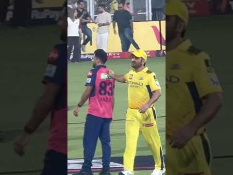 Dhoni leaving guwahati stadium after post match presentation #dhoni #ipl #csk