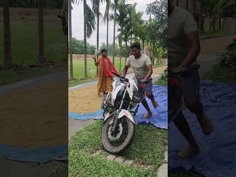 নেটওয়ার্কের সমস্যা থেকে বাঁচলাম 😂 #funny #comedy #shortvideos #1million #nakal boudi