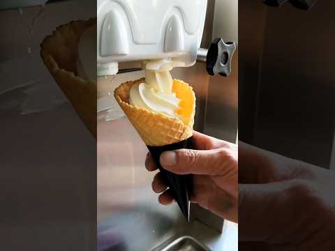 How the ice cream sellers fool us. #shortvideo
