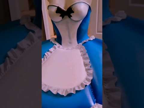 making a gravity defying alice 👗