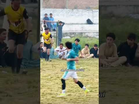 is mi foul kis ni kiya hai comment #ronaldofans #football #soccerplayer #respectshorts