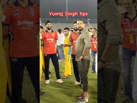 Yuvraj Singh 😈 tips for abhishek sharma harpreet Brar over youngsters #cricketshorts!!