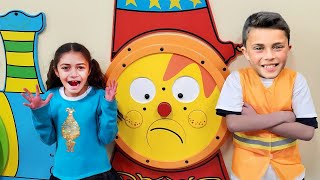 Heidi और Zidane इनडोर और आउटडोर प्लेग्राउंड में खेलते हैं 🎡 | बच्चों के लिए मजेदार वीडियो