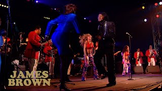 James Brown - I Got You (I Feel Good) (T In The Park, 2005)