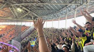 FENERBAHÇE - GALATASARAY DEPLASMAN TAKIMIN İLK SAHAYA ÇIKIŞ ANI