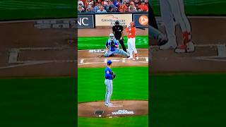 Suarez gettin back on point with a nice looking HR