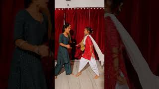 Waka Waka | Group Dance | Trending | #shorts #ytshorts
