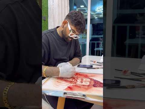 Kaisa laga @BhajanMarg  premanand Maharaj ji ki blood painting