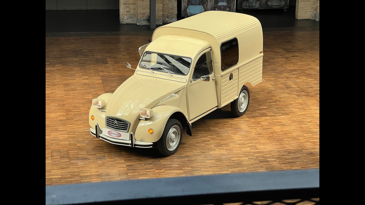 Aperçu vidéo du Citroën AK 400 (1977)