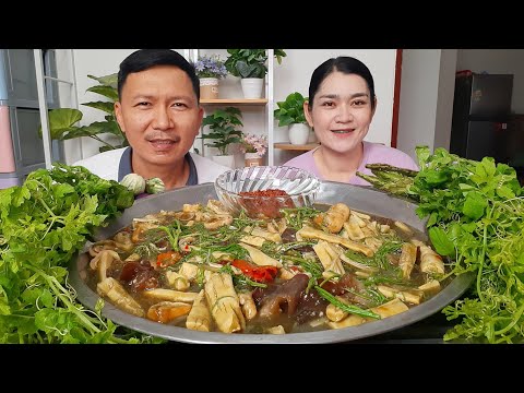 แกงหน่อไม้ใส่เห็ดฟางเห็ดหูหนู แซ่บข้าวเบิ่ดติ๊บอีกแล้วจ้า 17 กรกฎาคม พ.ศ.2567