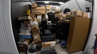 FAMOUS MUSICIAN Abandoned EVERYTHING In Storage LOCKER.. I PAID $8,000!