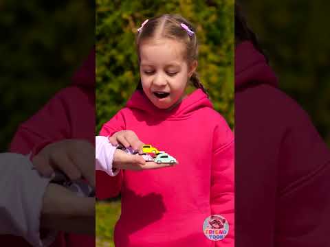 Chalk Wheels! ๐โจ We Painted a Rainbow With a Car! ๐