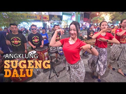 Penarinya Mantap!! SUGENG DALU Denny Caknan - Angklung New Carehal Jogja Cover (Angklung Malioboro)