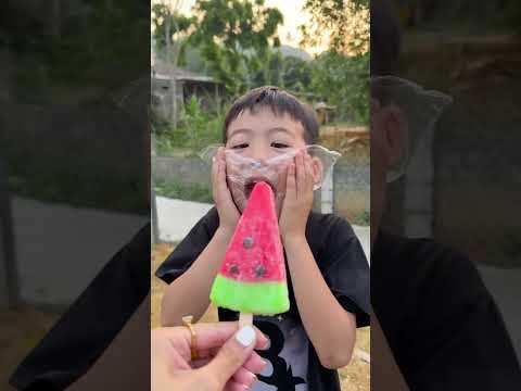 Thử thách nhắm mắt ăn kem dưa hấu và kem Celano ,ớt cay siêu ngon sự kết hợp hoàn hảo #shorts