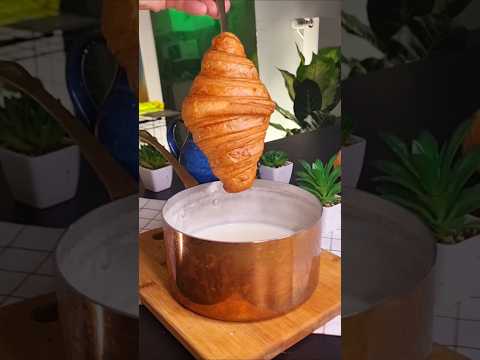 HACK CROISSANT FACILE !!! #recette #patisserie #croissant #snack #gateau #dessert