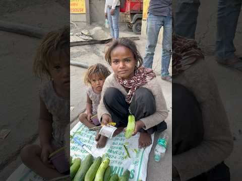 हाथ फैलाने से तो अच्छा है❤️#humanity #respect #trending #shorts