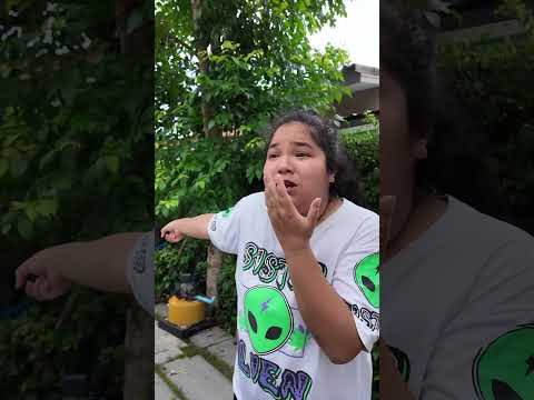 ตามหาสไลเดอร์ที่หายไปในสนามเด็กเล่น #funny #comedy