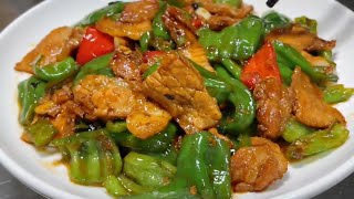 辣椒炒肉：主廚做法香到舔盤！肉片嫩、辣椒爽，香而不膩【留意美食】#辣椒炒肉做法 #主廚下飯菜技巧 #家常辣椒炒肉#新手必學