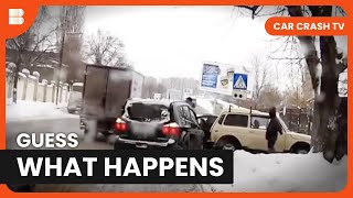 Traffic Light Game Goes Wrong FAST | Car Crash TV