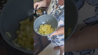 Готовила фаршированные кабачки!! Куда девать отходы внутреностей???