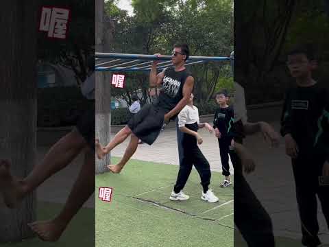Can't help but come to an outdoor fitness exercise daily training