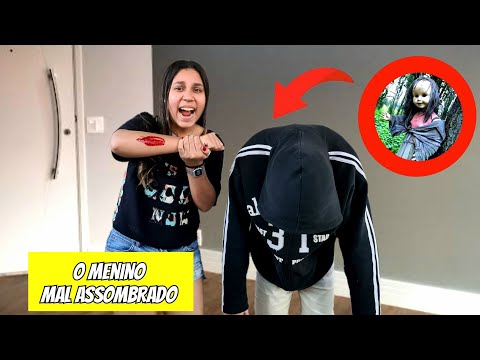 O MENINO MAL ASSOMBRADO INVADIU A NOSSA CASA E MORDEU A LOUISE