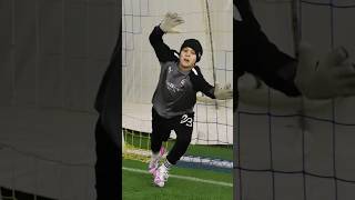 «Інколи футбол обирає на найкращих, а найвідданіших» © ⚒️⚽ @fcshakhtar 🧡🖤 #WEAREUNBREAKABLE