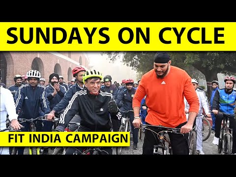 🔴WWE STAR KE SAATH CYCLE NIKLE SPORTS MINISTER, PUBLIC SE KAHA 'SUNDAY KO CYCLE CHALAO FIT RAHO'