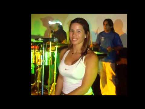 Su Mujer De Damas Gratis Acorde Letra Y Video Masacordes Com