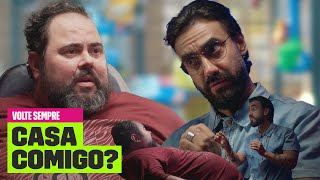 O dia em que Carlinhos quase tatuou a PRÓPRIA CARA | Volte Sempre | Multishow