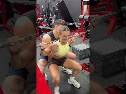 The way he supports me 🥹❤️ #couple #relationship #gymgirl #girlswholift #viral #shortsfeed #gym