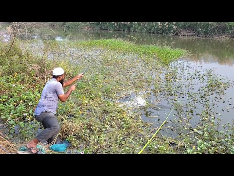 Simple but Effective FLOAT FISHING"FISHER MAN CATCHING ROHUFISH AND TILAPIAFISHES"SMALL HOOK FISHING