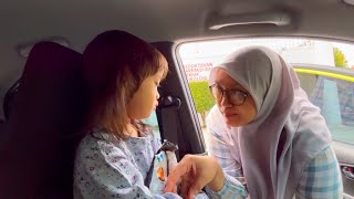 ESHANA KESAL SAMA MAMA, HARI LIBUR MAMA MASIH JUGA MASUK KERJA