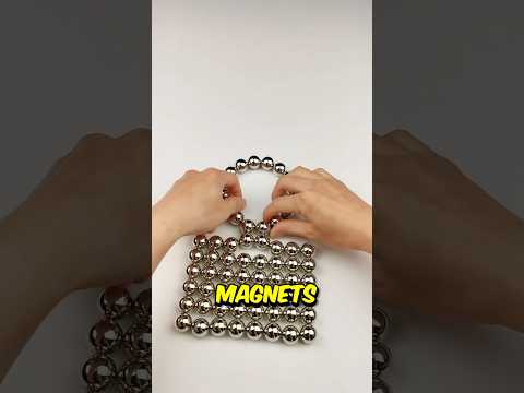 He makes a Rubik's cube with 64 magnets 😨