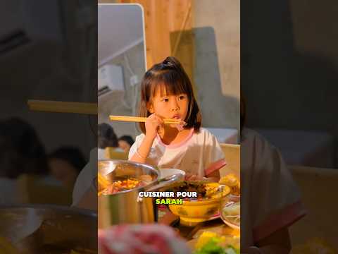 😲 Sarah est allée dans la forêt… et un climatiseur a été installé à la maison ! ❄️!! #shorts