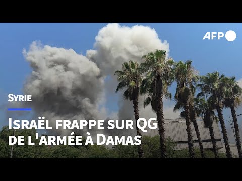 De la fumée s'élève après des frappes sur le QG de l'armée à Damas | AFP Images