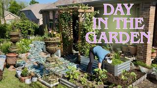 ☀️ A Peaceful Day in the Garden 🌿 Mulching, Planting Peppers, Roses & Lifting Ranunculus