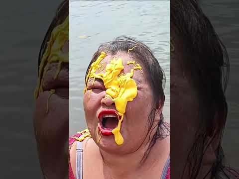 มุดน้ำโผล่ขึ้นมาได้พอดีจังหวะจริงๆ #ตลก #comedy #kkkk #memes #funny #humor #ขำขัน #fishing #fypツ