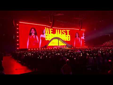 TWICE - "GO HARD" (Live in Las Vegas)