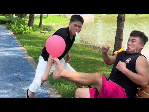 Popping balloons on face challenge / Balloon Challenge